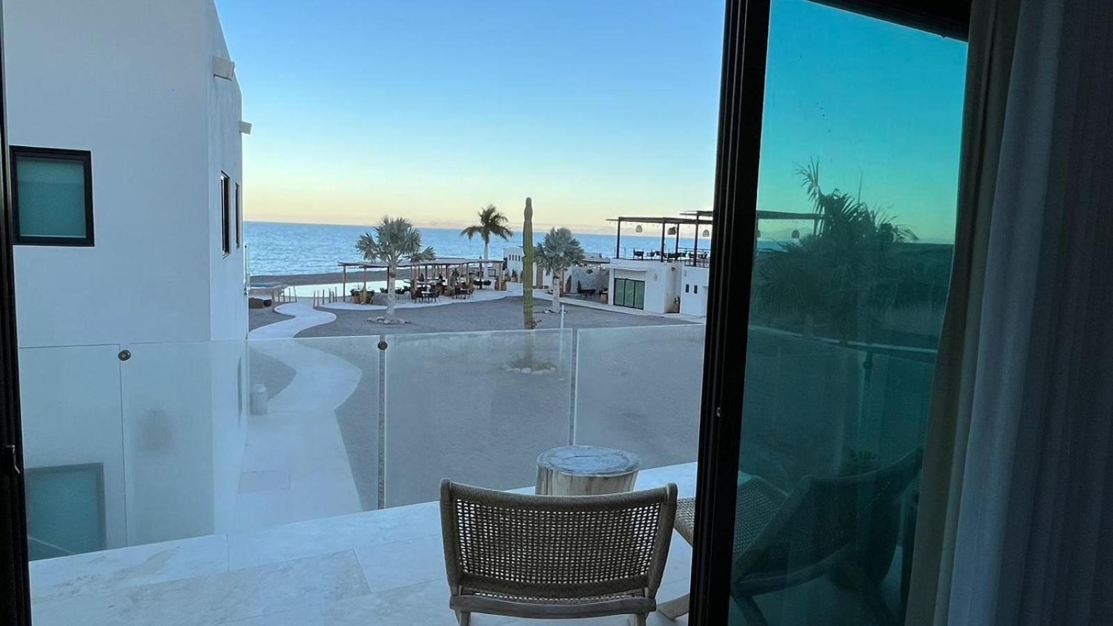 Labastilla Hotel Baja California Sur ラパス エクステリア 写真